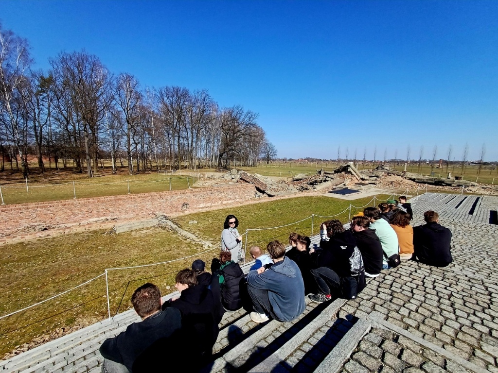 W80tą rocznicę w Auschwitz