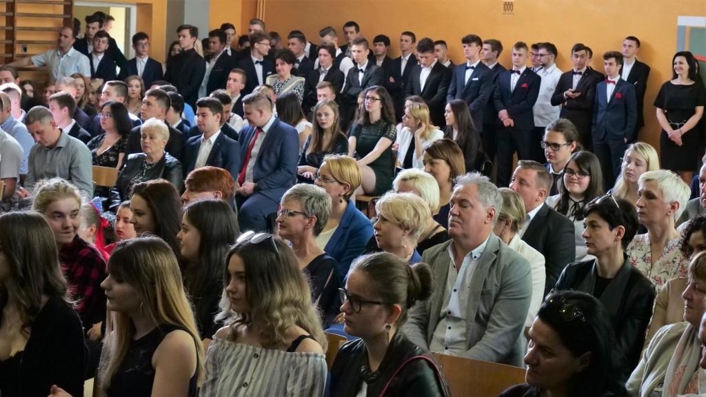 Zakończenie roku szkolnego - maturzyści 2019