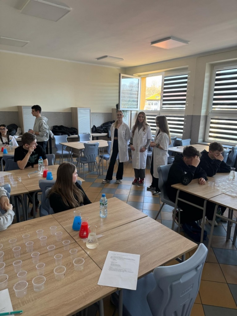 Warsztaty biologiczno-chemiczne 2025