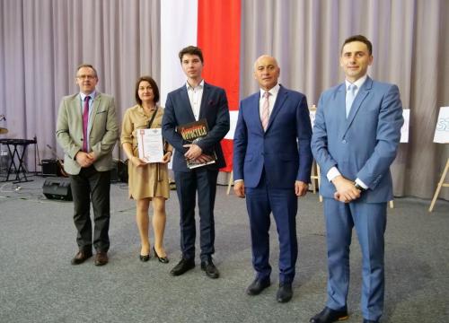 Zakończenie roku szkolnego - maturzyści 2019