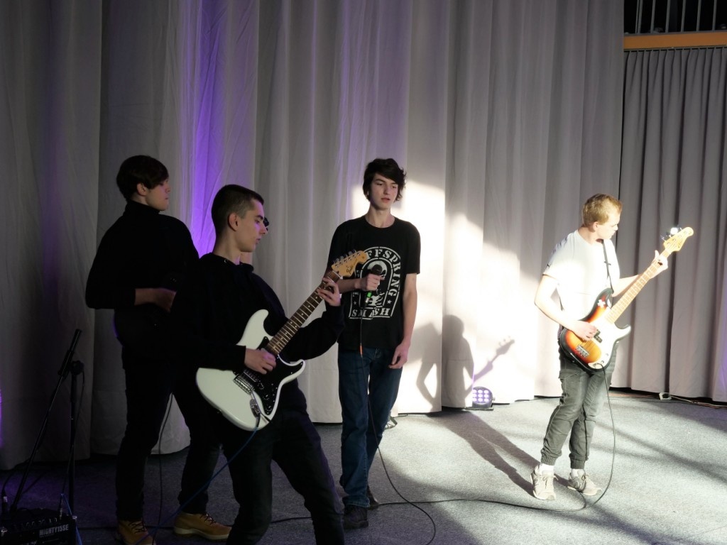 KONCERT CHARYTATYWNY  DLA WERONIKI DROBISZ V