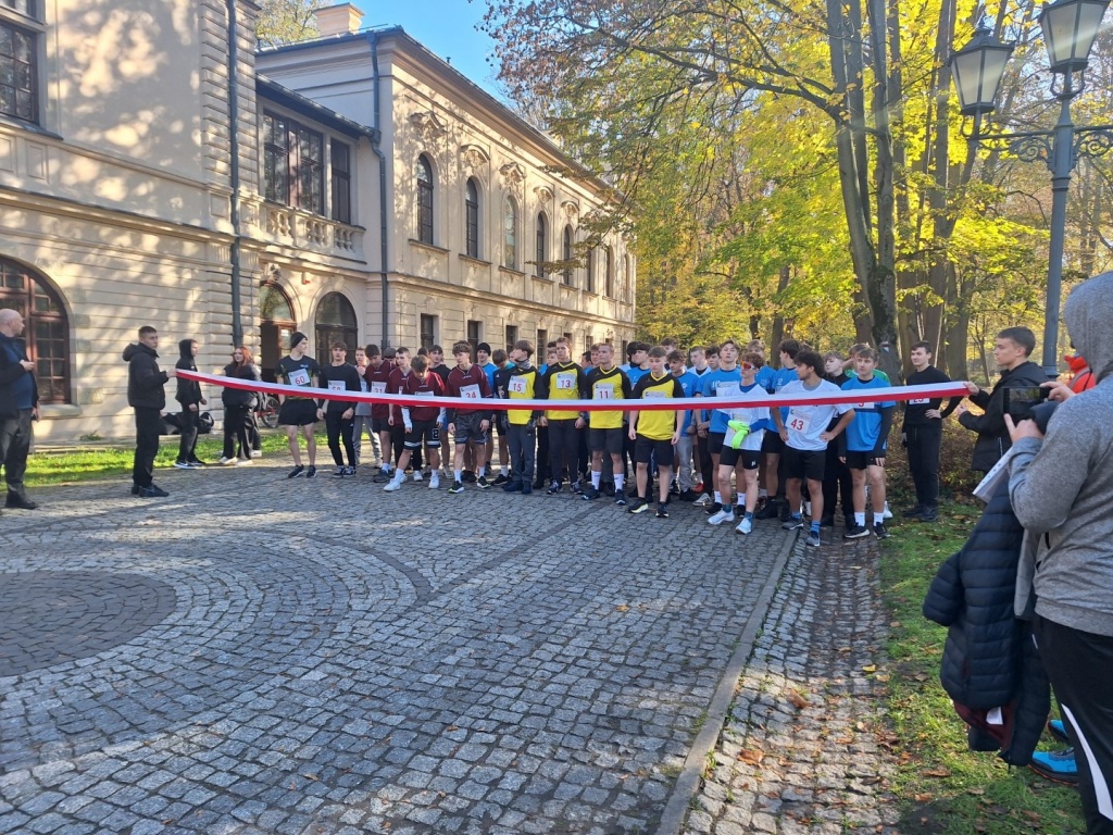 VI  BIEG DLA NIEPODLEGŁEJ
