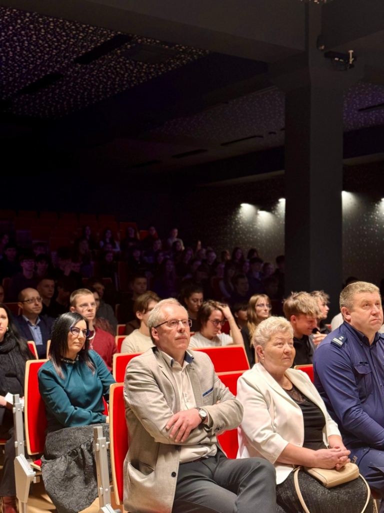 "Hejt, a Ty? Po której stronie jesteś?"